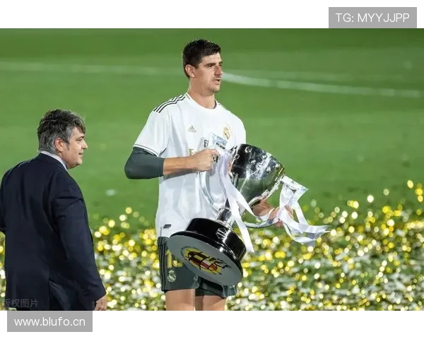 库尔图瓦：伤病归来后状态重回巅峰的持续高光表现